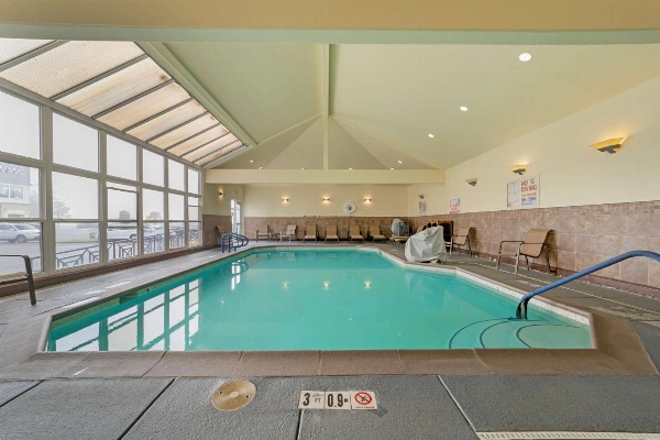 Best Western Plus Northwoods Inn image 3